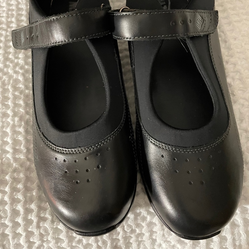 Drew shoes size 10m
